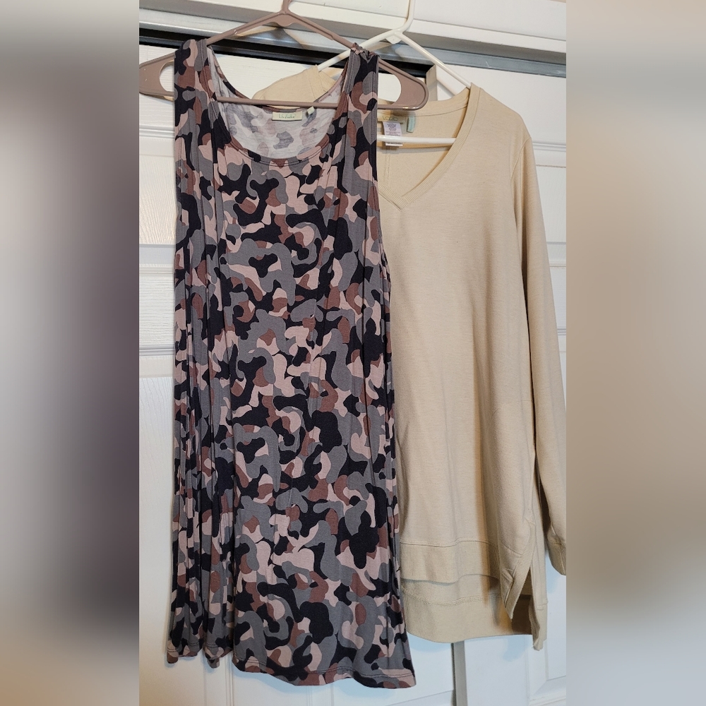 LOGO by Lori Goldstein 2-piece Camo Tank & V-neck Sweater XL Womens